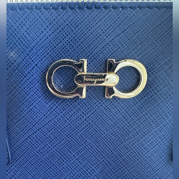 Salvatore Ferragamo Medium Blue Batik Leather Tote - Picture 6 of 16